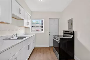 280 NW 34th St, Miami, FL 33127 - Photo 9