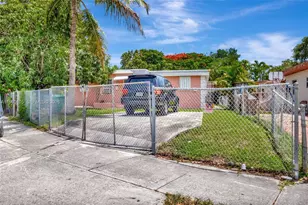 280 NW 34th St, Miami, FL 33127 - Photo 27