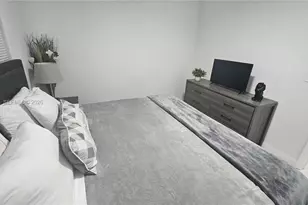 1831 NE 56th St, Fort Lauderdale, FL 33308 - Photo 7