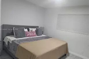 1831 NE 56th St, Fort Lauderdale, FL 33308 - Photo 13