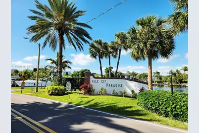 [Address not provided], Hallandale Beach, FL 33009 - Photo 5