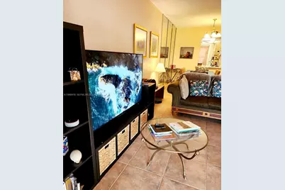 [Address not provided], Hallandale Beach, FL 33009 - Photo 7