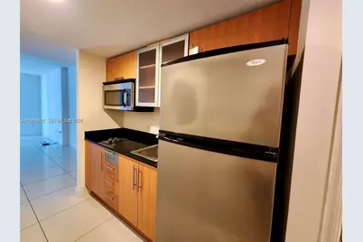 1750 N Bayshore Dr #2407, Miami, FL 33132 - Photo 5