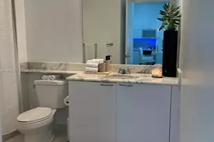 234 NE 3 St, Miami, FL 33132 - Photo 5