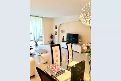 319 NE 14th Ave #602, Hallandale Beach, FL 33009 - Photo 5