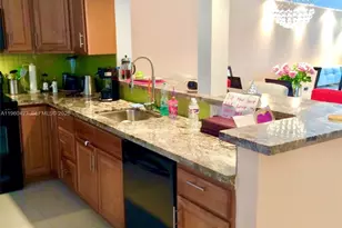 319 NE 14th Ave, Hallandale Beach, FL 33009 - Photo 7