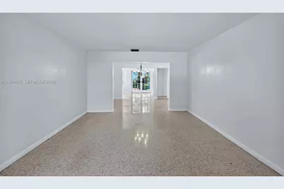 5210 SW 72nd St, Miami, FL 33143 - Photo 7