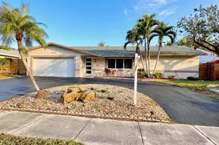 11600 SW 113th Pl, Miami, FL 33176 - Photo 1