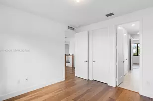 19701 NE 16th Pl, Miami, FL 33179 - Photo 53