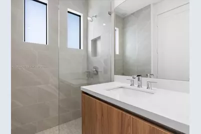 19701 NE 16 Pl, Miami, FL 33179 - Photo 51