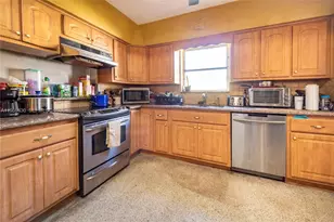 600 SW 11th Ave, Hallandale Beach, FL 33009 - Photo 7