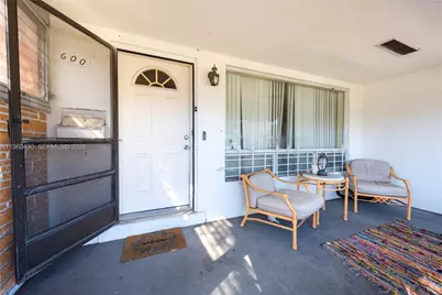 600 SW 11th Ave, Hallandale Beach, FL 33009 - Photo 3