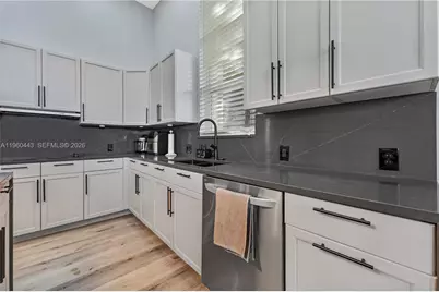 5046 SW 162nd Ave, Miramar, FL 33027 - Photo 11