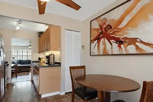 8069 SW 19th Ct, Davie, FL 33324 - Photo 5