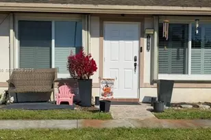 8069 SW 19th Ct, Davie, FL 33324 - Photo 13