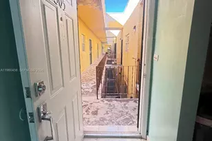 1555 W 44th Pl, Hialeah, FL 33012 - Photo 3