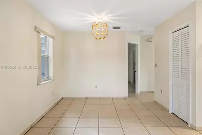 3072 NW 14th St #2, Miami, FL 33125 - Photo 15