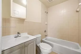 3072 NW 14th St, Miami, FL 33125 - Photo 11