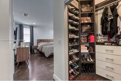 3080 Carysfort Ln, Margate, FL 33063 - Photo 17