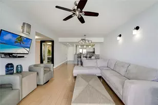 1900 Sunset Harbour Dr, Miami Beach, FL 33139 - Photo 13