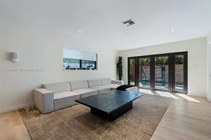 6246 SW 10th St, West Miami, FL 33144 - Photo 11