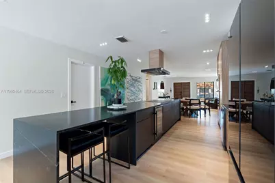 6246 SW 10th St, West Miami, FL 33144 - Photo 9