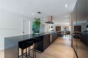 6246 SW 10th St, West Miami, FL 33144 - Photo 9