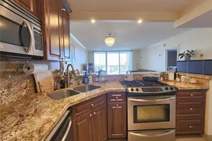 [Address not provided], Hallandale Beach, FL 33009 - Photo 3