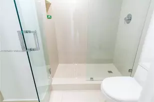 6830 Indian Creek Dr, Miami Beach, FL 33141 - Photo 21