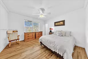 13801 Alexandria Ct, Davie, FL 33325 - Photo 21