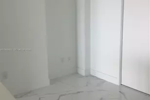 650 NE 32nd St, Miami, FL 33137 - Photo 11