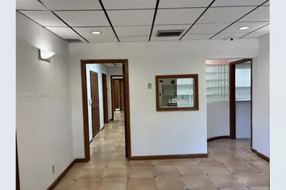 7800 W Oakland Park Blvd BLD-B #102, Sunrise, FL 33351 - Photo 7