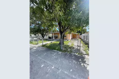 3630 NW 98th St, Miami, FL 33147 - Photo 5