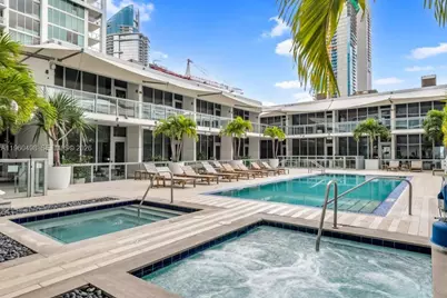 1100 Biscayne Blvd #4907, Miami, FL 33132 - Photo 13