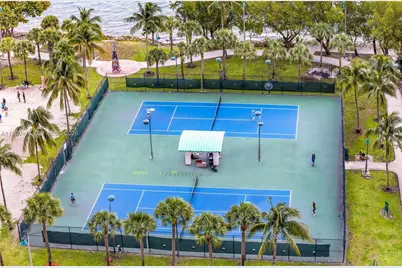 1750 N Bayshore Dr #2001, Miami, FL 33132 - Photo 31