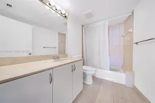 1750 N Bayshore Dr, Miami, FL 33132 - Photo 21