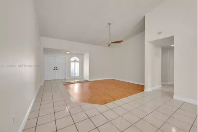 10635 SW 158th Pl, Miami, FL 33196 - Photo 7
