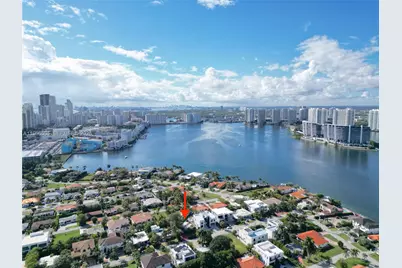 322 189th St, Sunny Isles Beach, FL 33160 - Photo 5