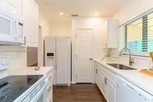 3463 Percival Ave, Miami, FL 33133 - Photo 7