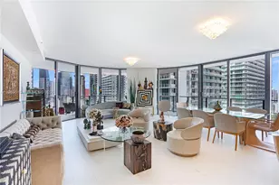 1000 Brickell Plaza, Miami, FL 33131 - Photo 5