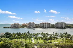 300 South Pointe Dr, Miami Beach, FL 33139 - Photo 39