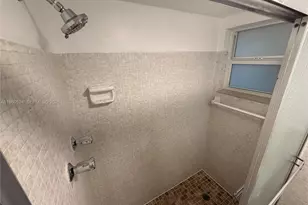 7480 Miami Lakes Dr, Miami Lakes, FL 33014 - Photo 7