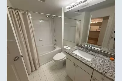 17150 N Bay Rd #2321, Sunny Isles Beach, FL 33160 - Photo 13