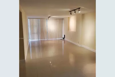 800 Parkview Dr #416, Hallandale Beach, FL 33009 - Photo 5