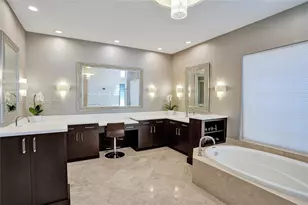 2539 Royal Palm Way, Weston, FL 33327 - Photo 13