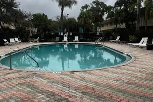 5162 NE 6th Ave, Oakland Park, FL 33334 - Photo 9