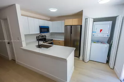 812 33rd St, West Palm Beach, FL 33407 - Photo 7