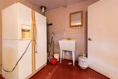 2260 NW 137th Ave, Sunrise, FL 33323 - Photo 23