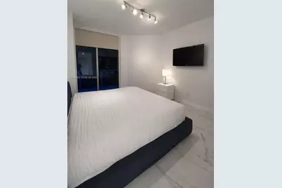 17301 Biscayne Blvd #206, North Miami Beach, FL 33160 - Photo 9