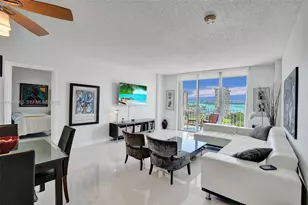 11111 Biscayne Blvd, Miami, FL 33181 - Photo 3